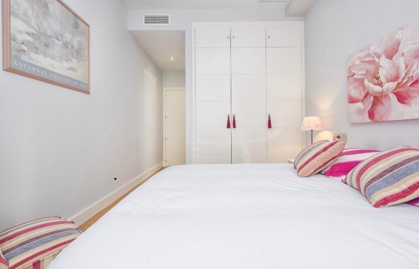 Homely Malaga Luxury Sebastian Souviron מראה חיצוני תמונה